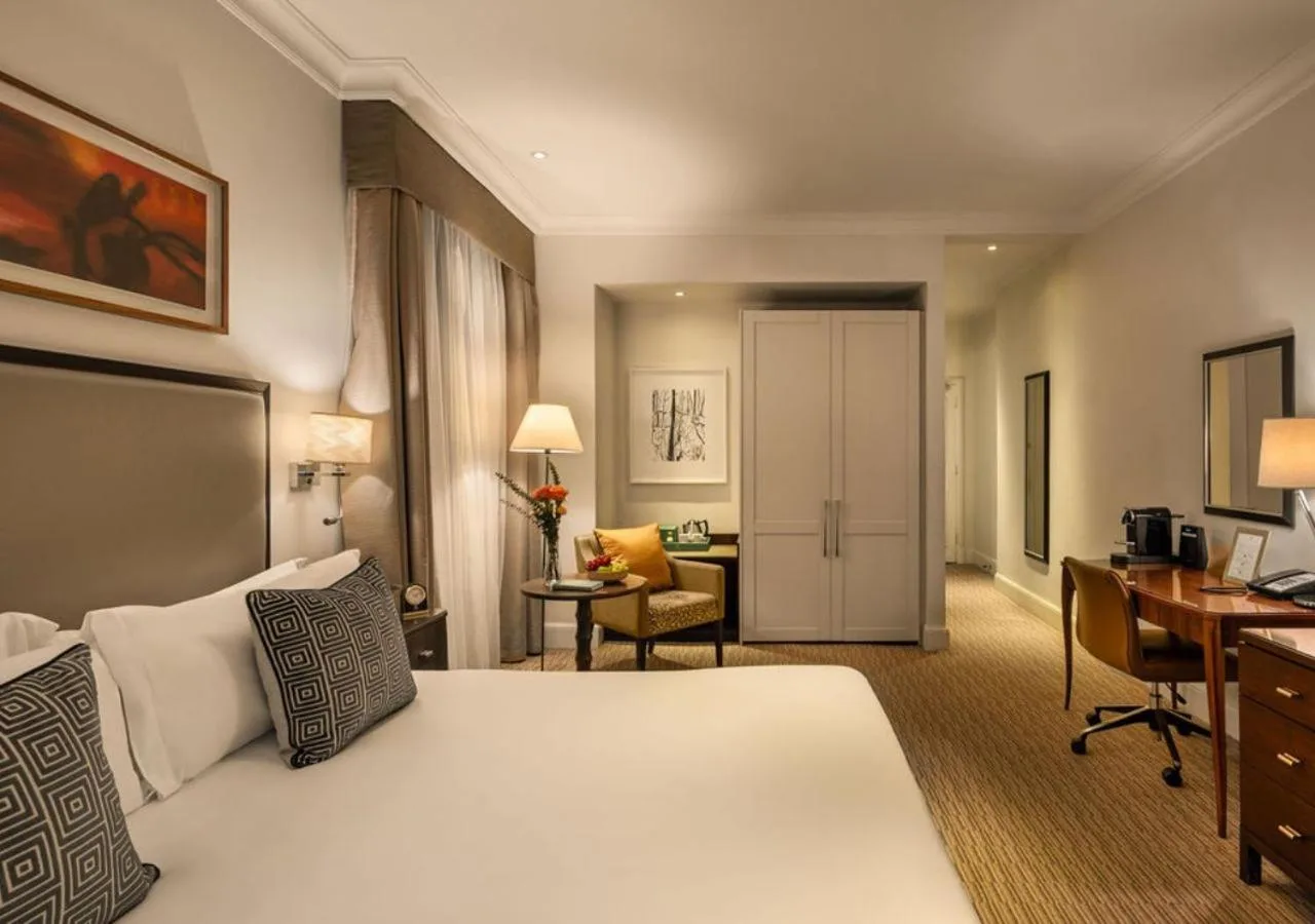 Executive King Room